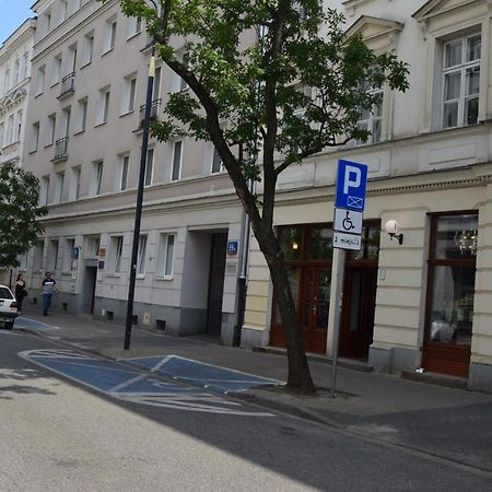 Be My Guest - Hoza Studio - Pkin Super Centrum Metro Wi-Fi Breakfast Varsovia Exterior foto