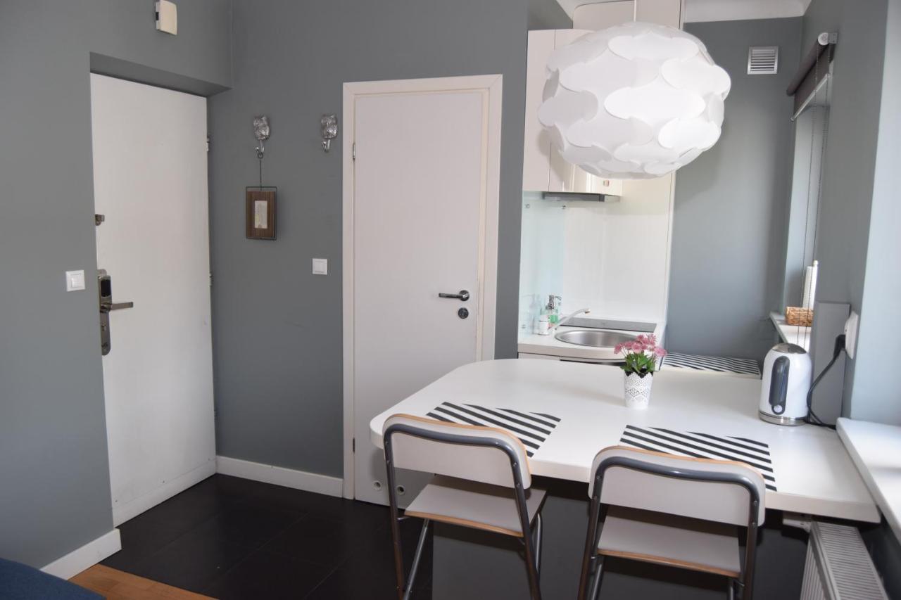 Be My Guest - Hoza Studio - Pkin Super Centrum Metro Wi-Fi Breakfast Varsovia Exterior foto