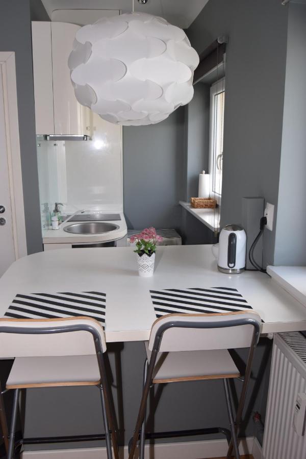 Be My Guest - Hoza Studio - Pkin Super Centrum Metro Wi-Fi Breakfast Varsovia Exterior foto